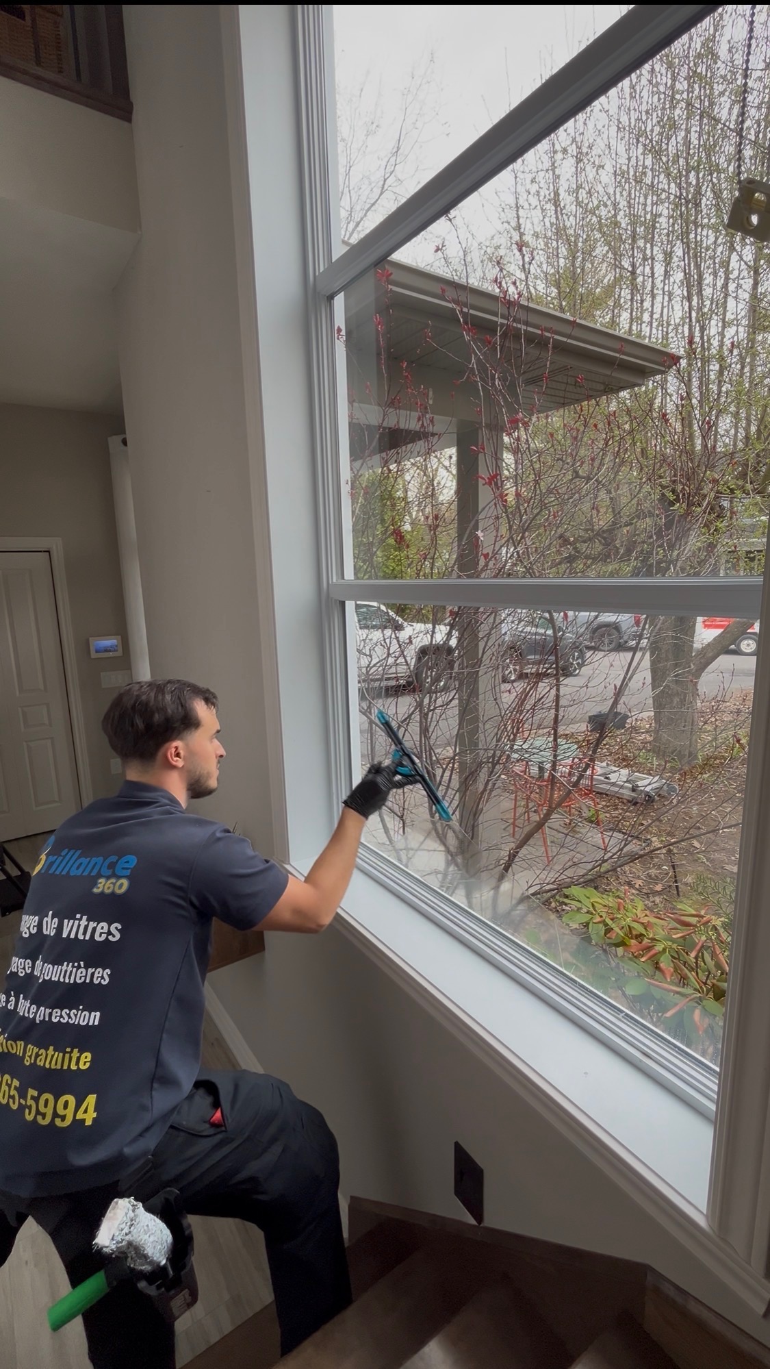 Brillance 360 technician at work